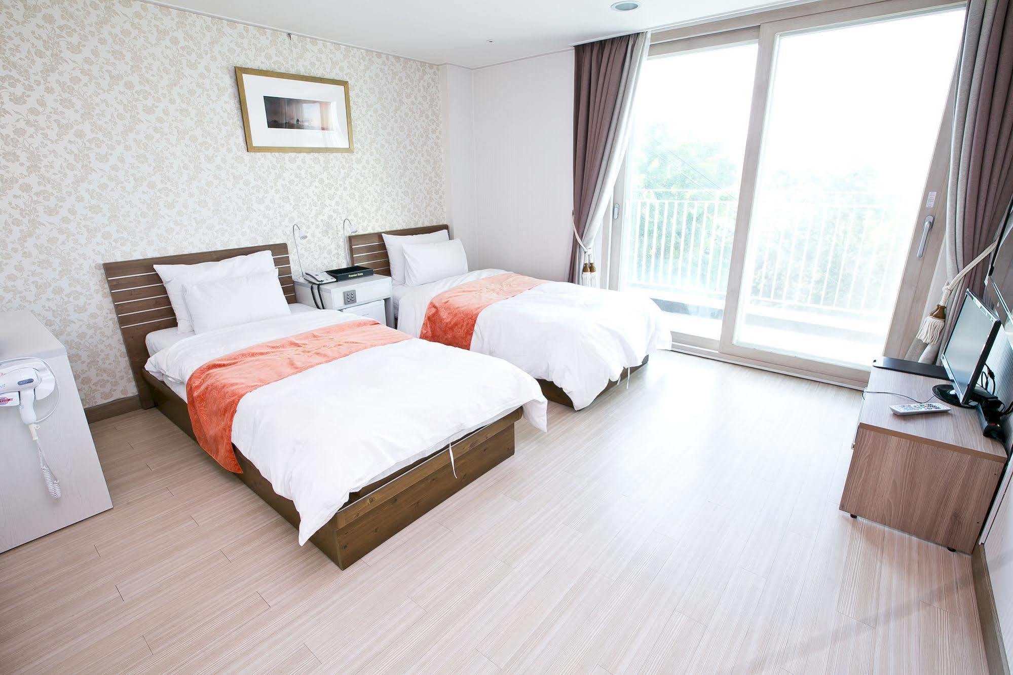 Hotel Parkview Seoul Exterior photo